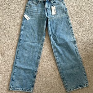 New with tags Low Rise wide leg jeans